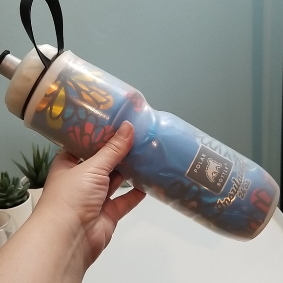 Polar bottle Insulated 24 oz NWOT - Picture 3 of 8